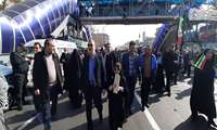 مدیرکل و کارکنان آموزش فنی و حرفه ای استان تهران در راهپیمایی وحدت آفرین ۲۲ بهمن شرکت کردند